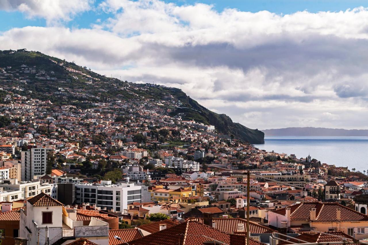 Calcada Do Pico I By An Island Apart Funchal  Luaran gambar